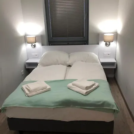 شقة Baltic Blue *