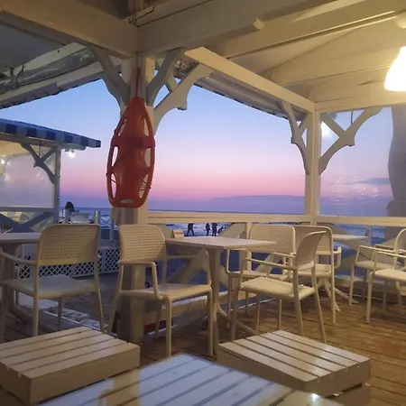 Baltic Blue 公寓 波别罗沃